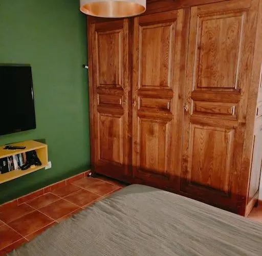 En Corse Du Sud Entre Et Montagne Hébergement de vacances Peri