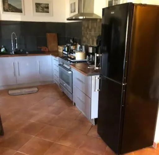 En Corse Du Sud Entre Et Montagne Feriehus Peri